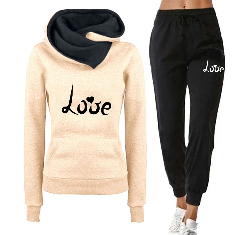 Women's Hoodie Tracksuit Love  - đánh giá và giá Winter Clothing Factory Outlet